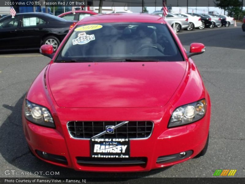 Passion Red / Off Black 2010 Volvo C70 T5