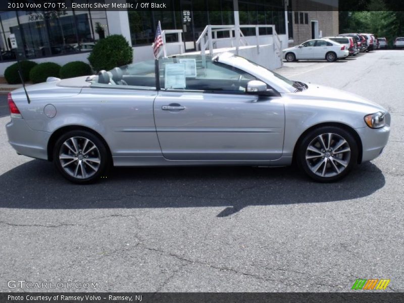 Electric Silver Metallic / Off Black 2010 Volvo C70 T5