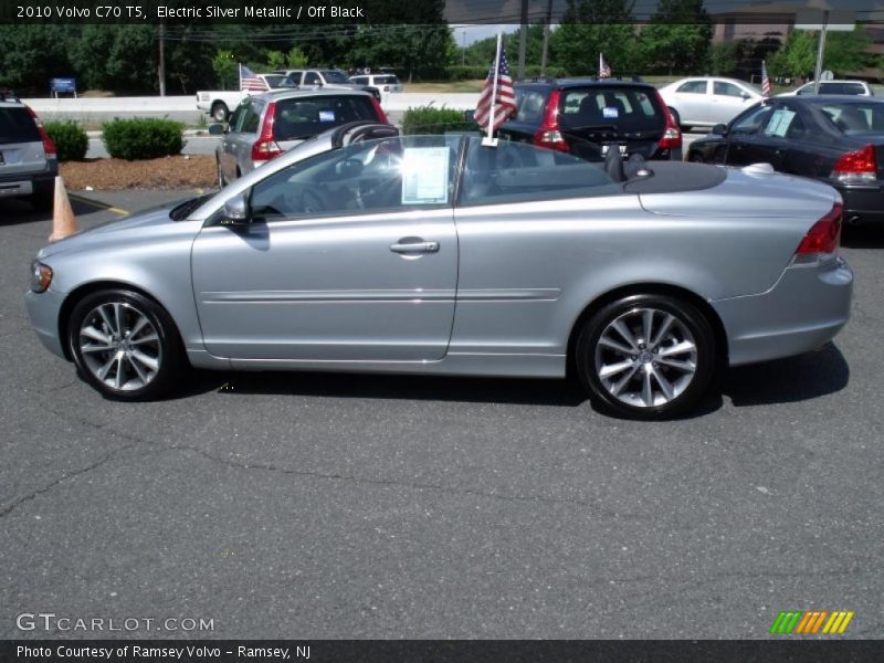Electric Silver Metallic / Off Black 2010 Volvo C70 T5