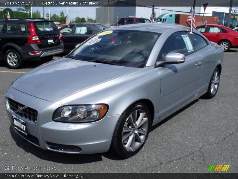 Electric Silver Metallic / Off Black 2010 Volvo C70 T5