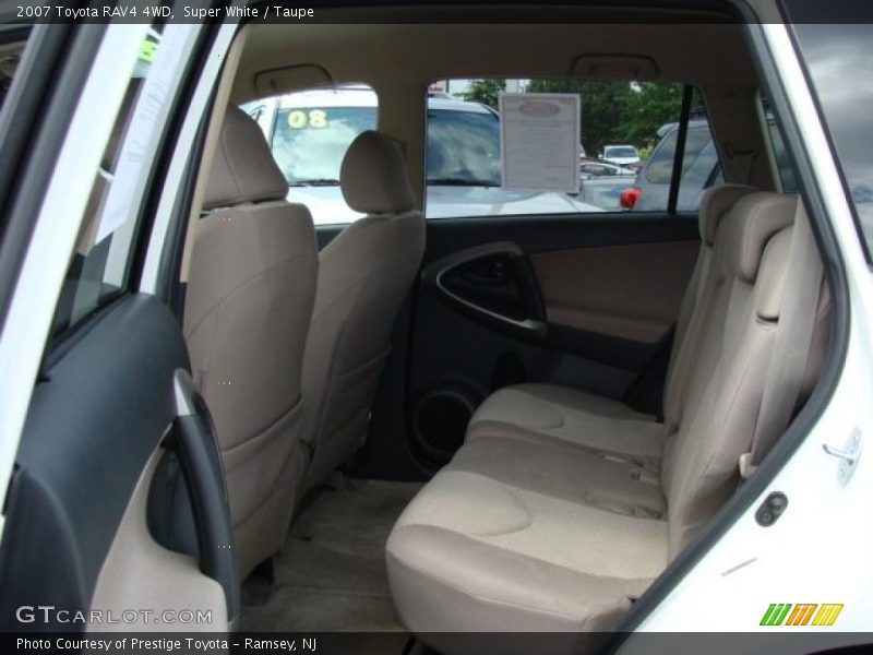 Super White / Taupe 2007 Toyota RAV4 4WD