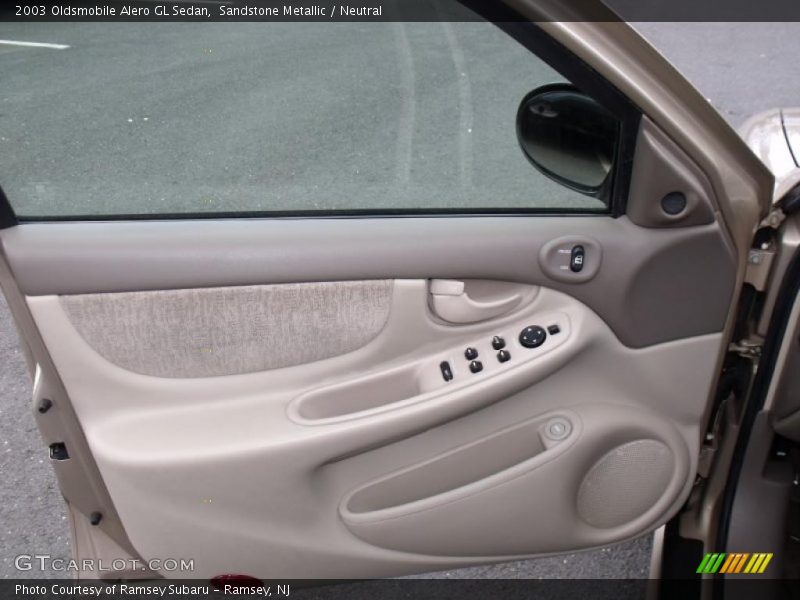 Sandstone Metallic / Neutral 2003 Oldsmobile Alero GL Sedan