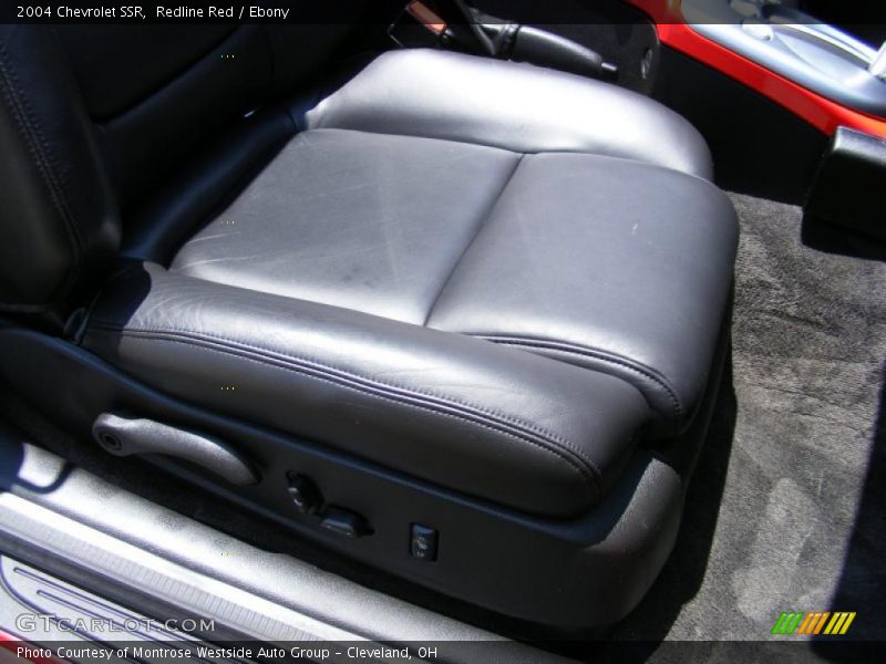 Redline Red / Ebony 2004 Chevrolet SSR