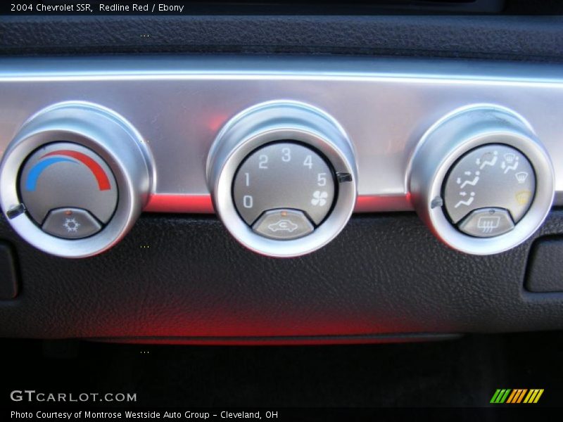Redline Red / Ebony 2004 Chevrolet SSR