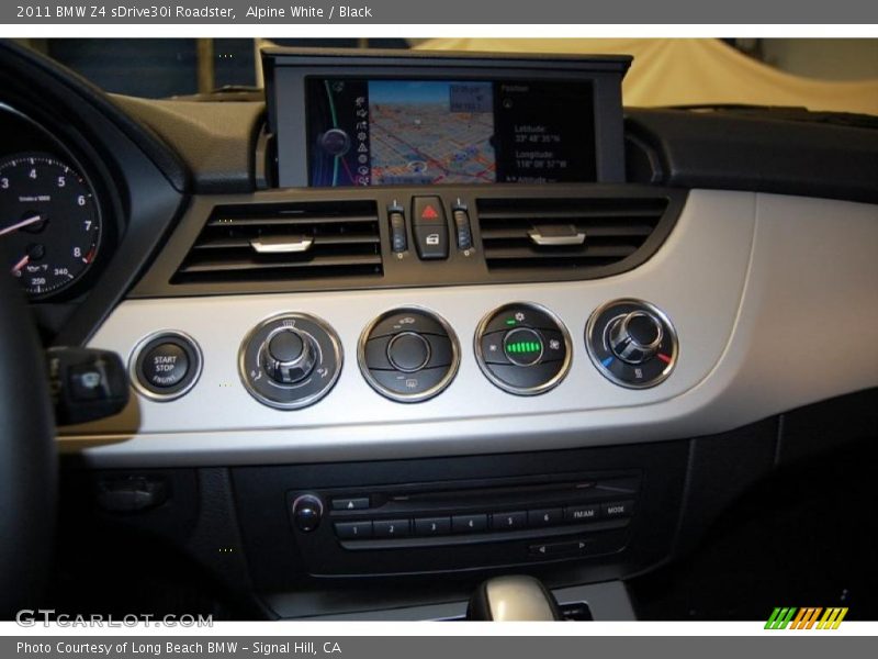 Alpine White / Black 2011 BMW Z4 sDrive30i Roadster