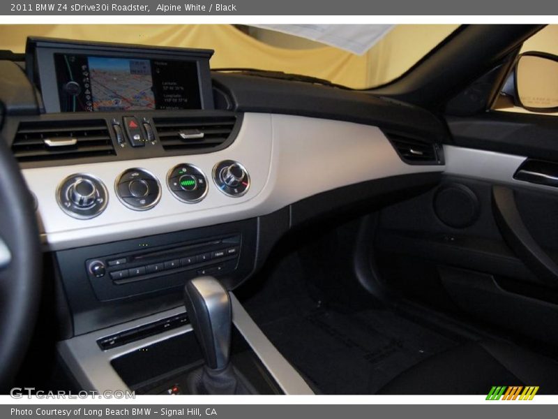 Alpine White / Black 2011 BMW Z4 sDrive30i Roadster