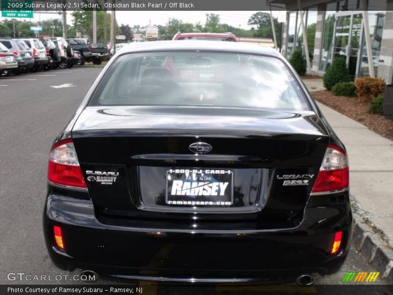 Obsidian Black Pearl / Off Black 2009 Subaru Legacy 2.5i Sedan