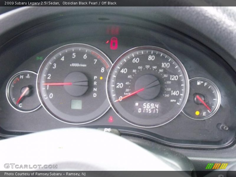 Obsidian Black Pearl / Off Black 2009 Subaru Legacy 2.5i Sedan