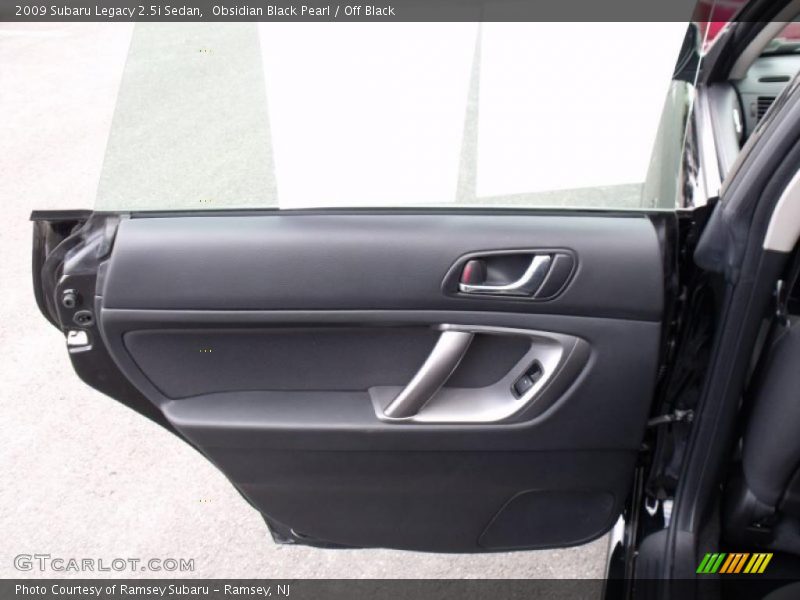 Obsidian Black Pearl / Off Black 2009 Subaru Legacy 2.5i Sedan