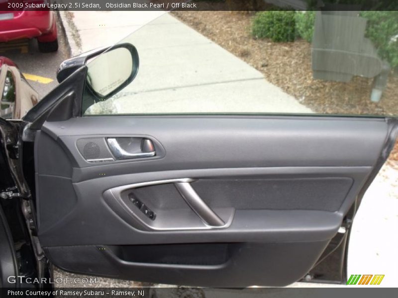 Obsidian Black Pearl / Off Black 2009 Subaru Legacy 2.5i Sedan