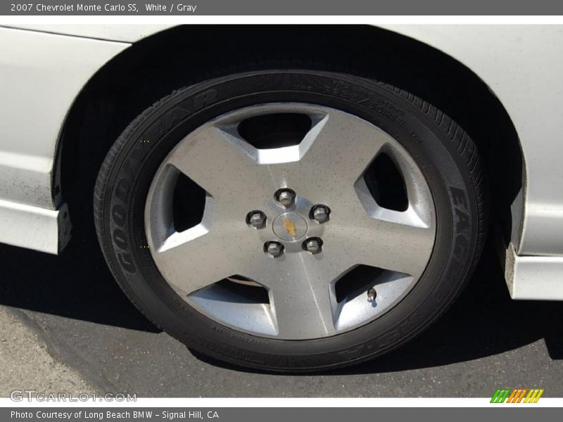 White / Gray 2007 Chevrolet Monte Carlo SS