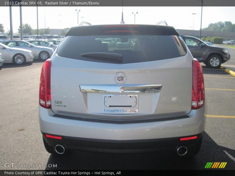 Radiant Silver / Titanium/Ebony 2010 Cadillac SRX V6