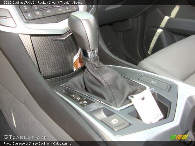 Radiant Silver / Titanium/Ebony 2010 Cadillac SRX V6