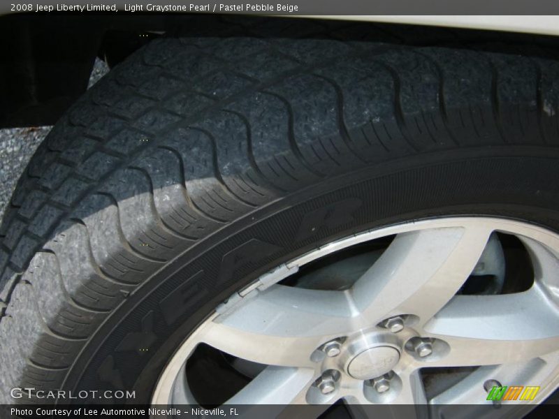 Light Graystone Pearl / Pastel Pebble Beige 2008 Jeep Liberty Limited