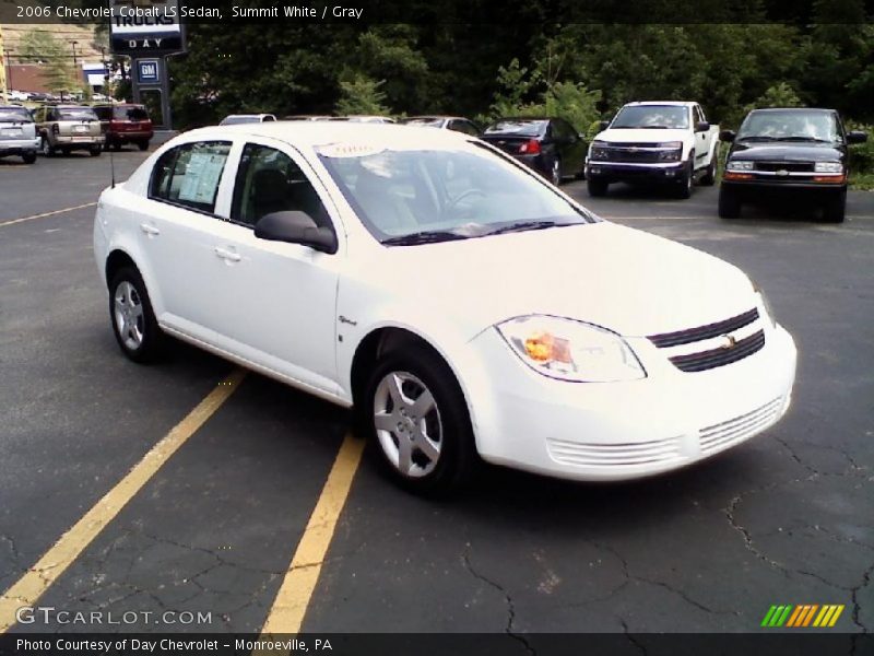 Summit White / Gray 2006 Chevrolet Cobalt LS Sedan