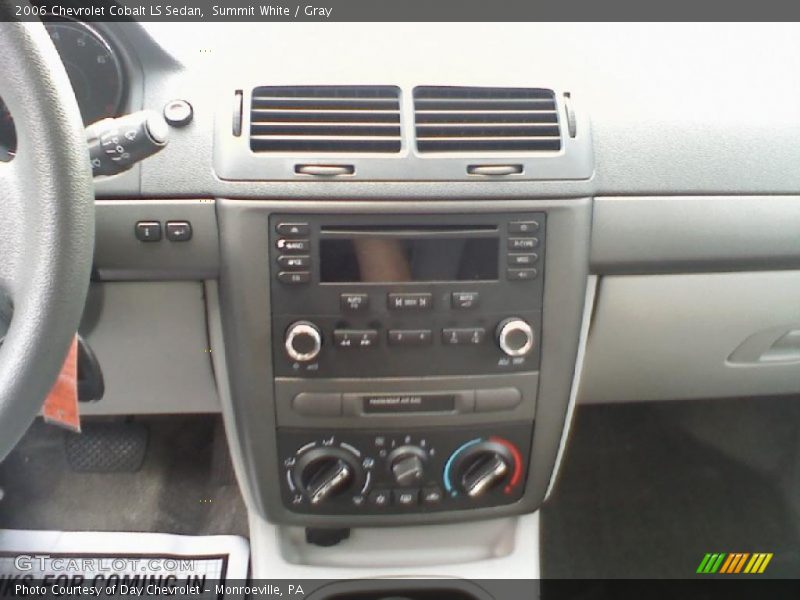 Summit White / Gray 2006 Chevrolet Cobalt LS Sedan