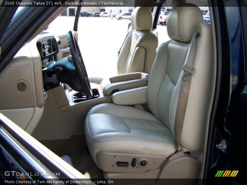 Dark Blue Metallic / Tan/Neutral 2005 Chevrolet Tahoe Z71 4x4