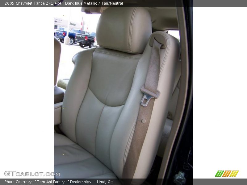 Dark Blue Metallic / Tan/Neutral 2005 Chevrolet Tahoe Z71 4x4