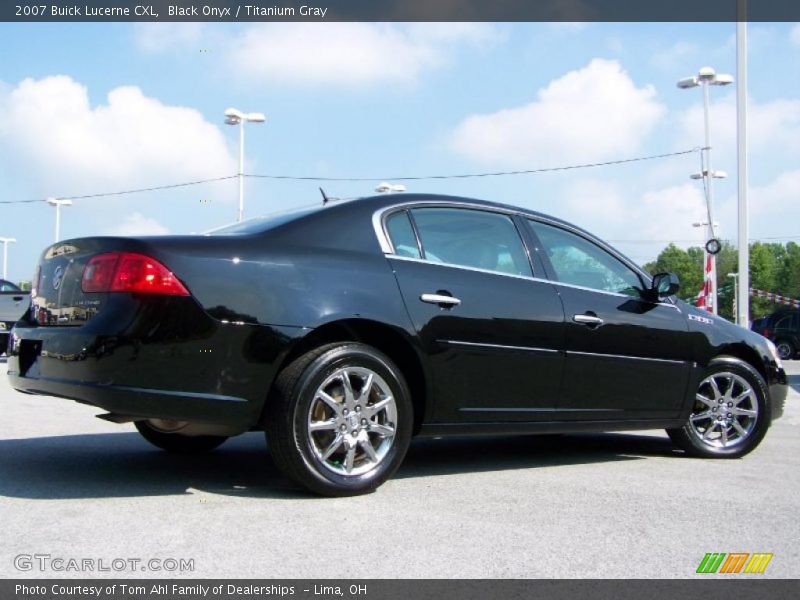 Black Onyx / Titanium Gray 2007 Buick Lucerne CXL