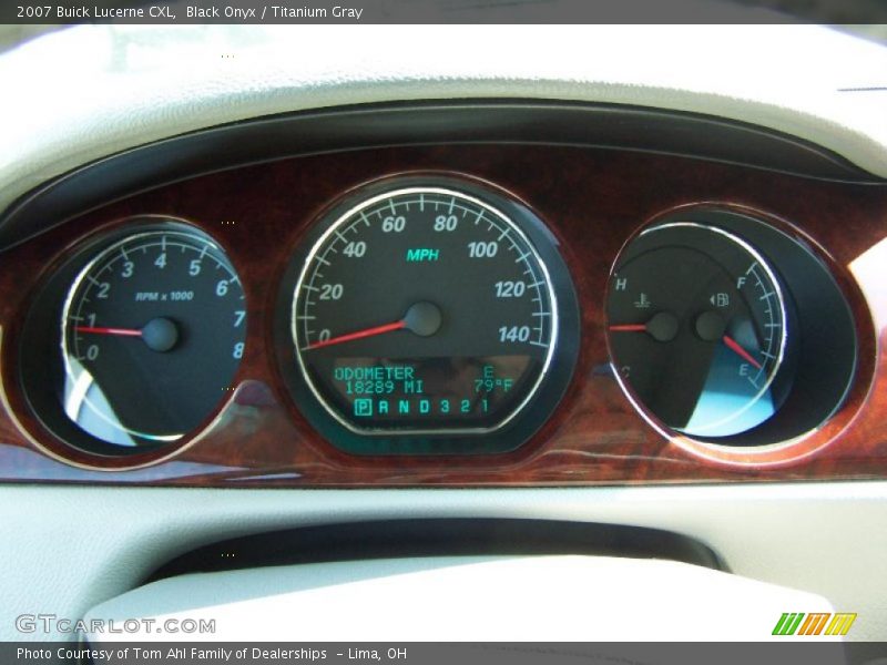 Black Onyx / Titanium Gray 2007 Buick Lucerne CXL