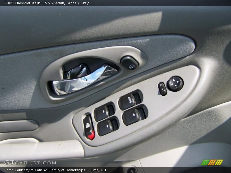 White / Gray 2005 Chevrolet Malibu LS V6 Sedan