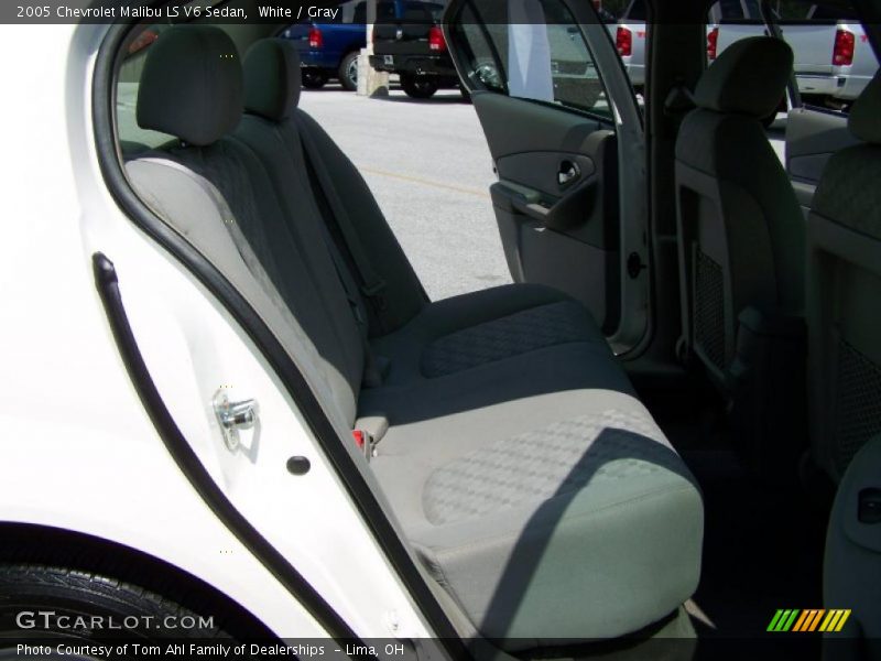 White / Gray 2005 Chevrolet Malibu LS V6 Sedan