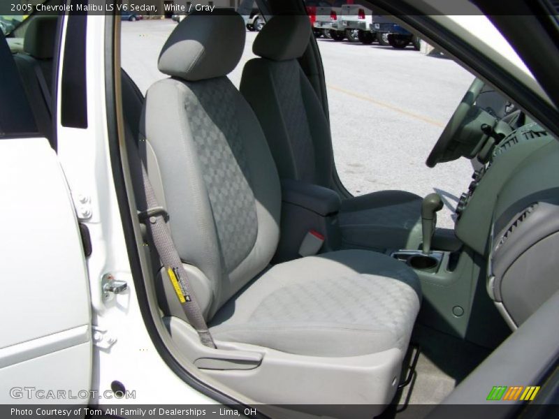 White / Gray 2005 Chevrolet Malibu LS V6 Sedan