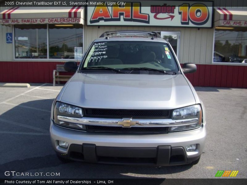 Silverstone Metallic / Light Gray 2005 Chevrolet TrailBlazer EXT LS