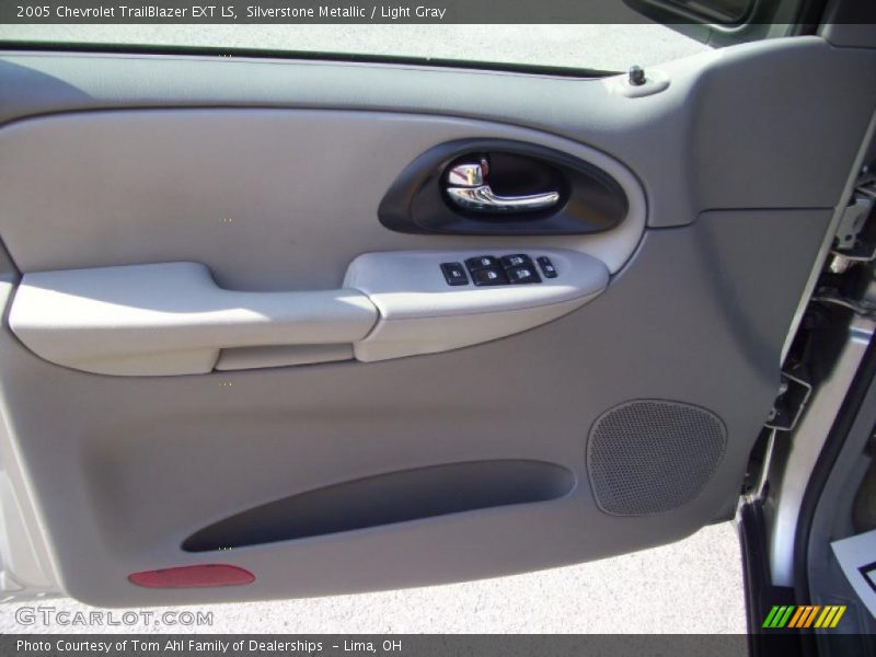 Silverstone Metallic / Light Gray 2005 Chevrolet TrailBlazer EXT LS
