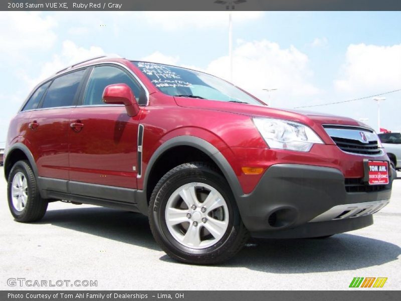 Ruby Red / Gray 2008 Saturn VUE XE