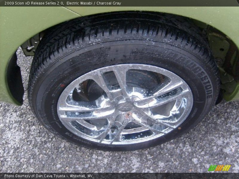 Electric Wasabi / Charcoal Gray 2009 Scion xD Release Series 2.0