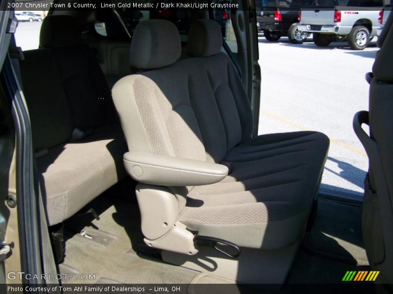 Linen Gold Metallic / Dark Khaki/Light Graystone 2007 Chrysler Town & Country