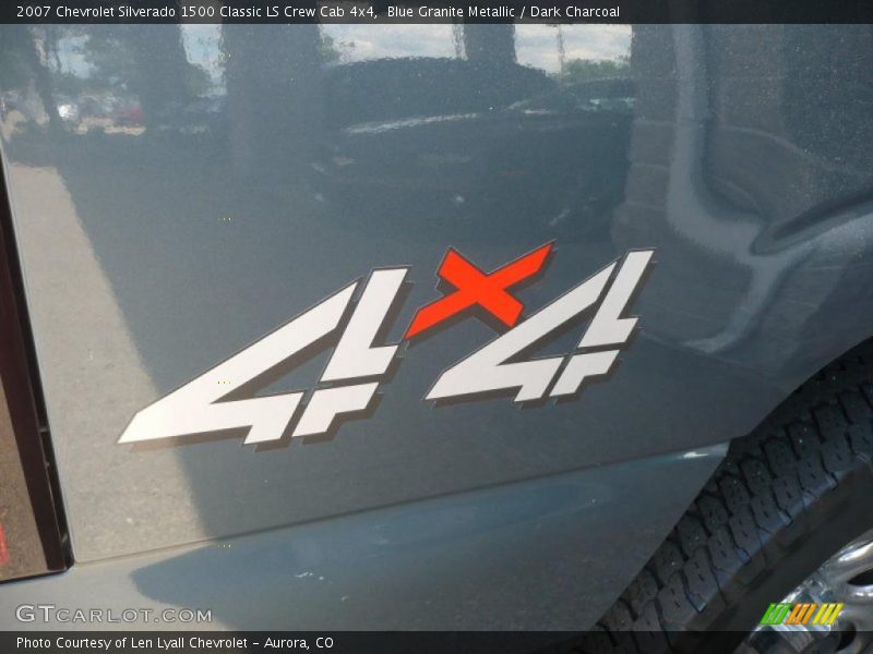 Blue Granite Metallic / Dark Charcoal 2007 Chevrolet Silverado 1500 Classic LS Crew Cab 4x4