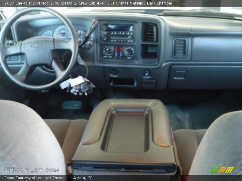 Blue Granite Metallic / Dark Charcoal 2007 Chevrolet Silverado 1500 Classic LS Crew Cab 4x4