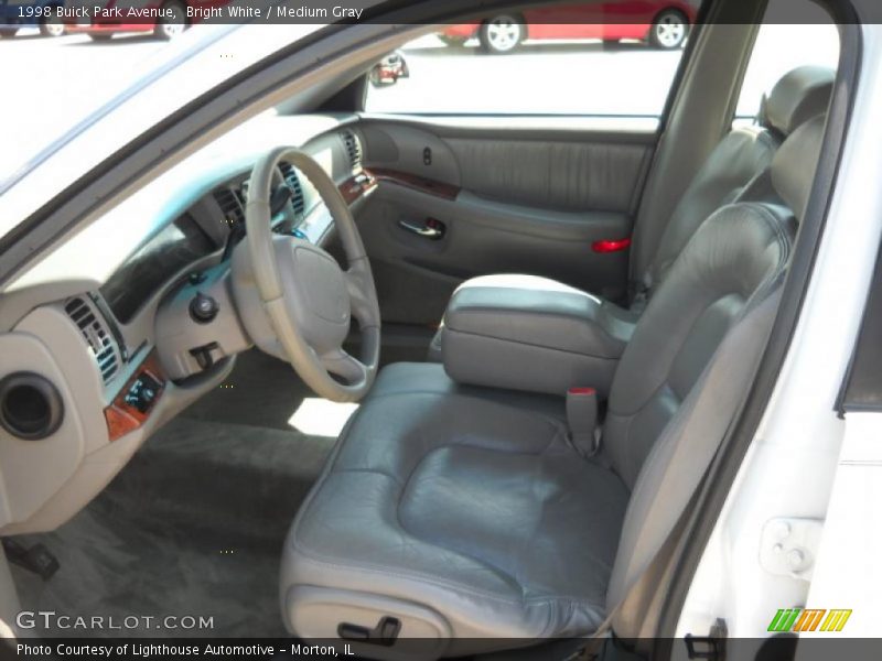 Bright White / Medium Gray 1998 Buick Park Avenue
