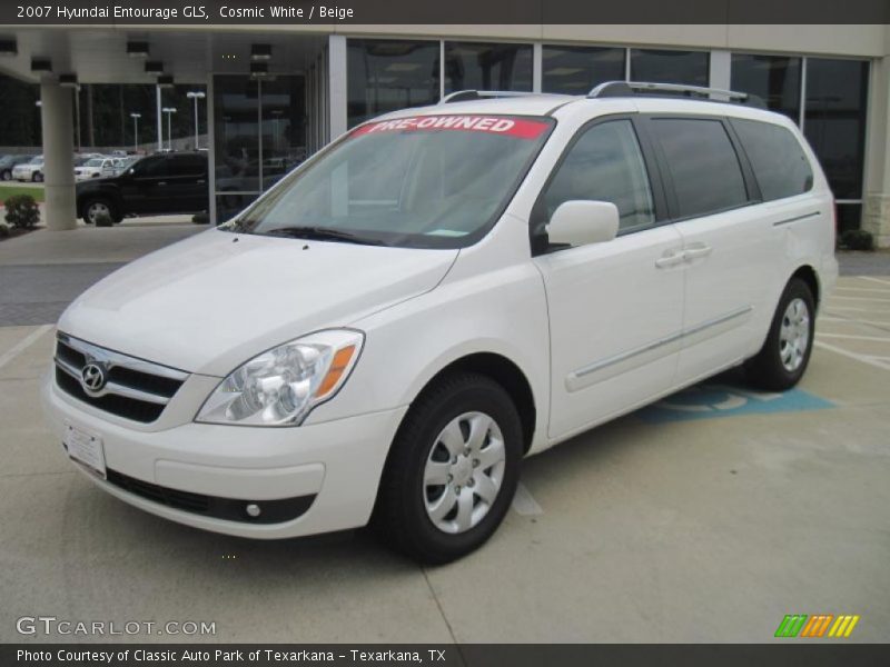 Cosmic White / Beige 2007 Hyundai Entourage GLS