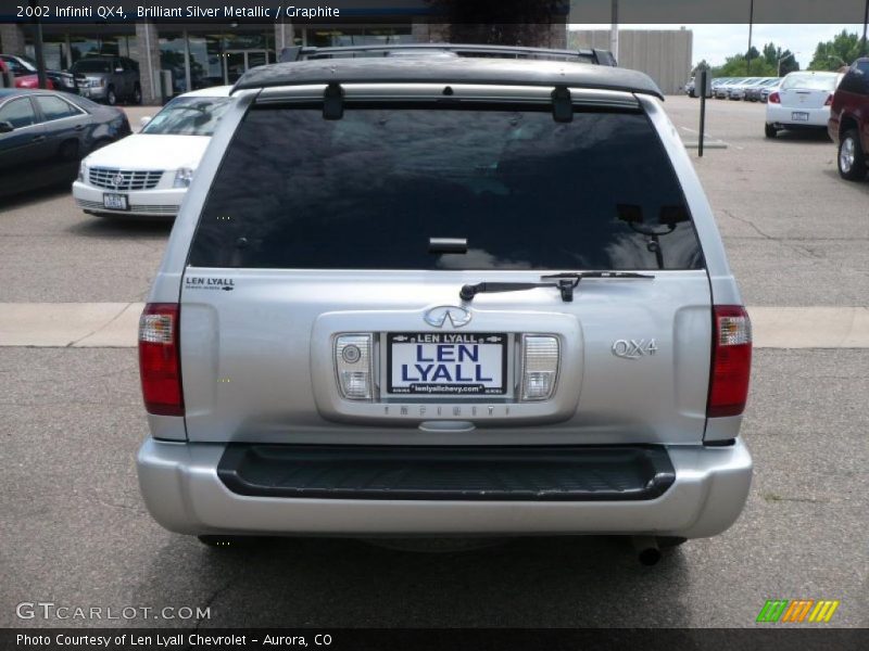 Brilliant Silver Metallic / Graphite 2002 Infiniti QX4
