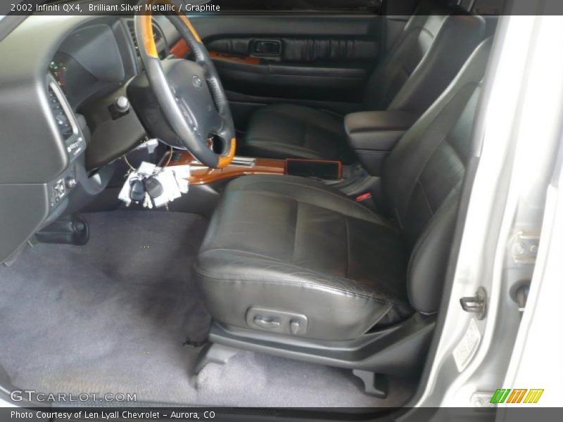 Brilliant Silver Metallic / Graphite 2002 Infiniti QX4