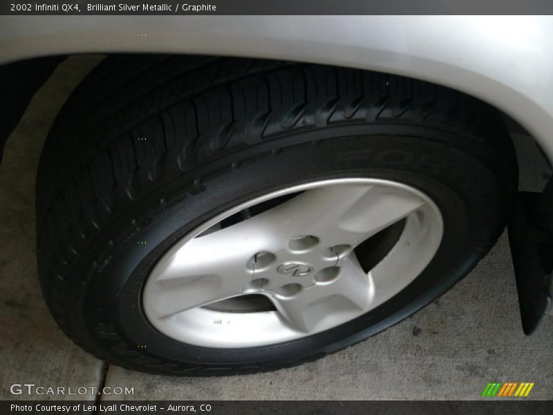 Brilliant Silver Metallic / Graphite 2002 Infiniti QX4