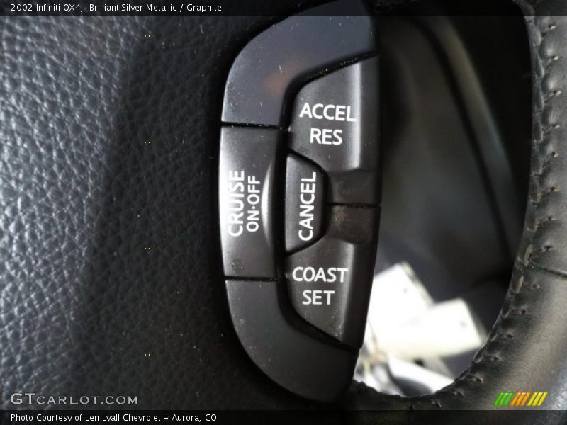 Brilliant Silver Metallic / Graphite 2002 Infiniti QX4