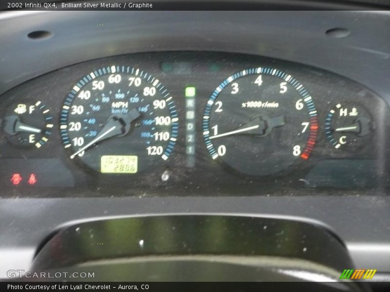 Brilliant Silver Metallic / Graphite 2002 Infiniti QX4
