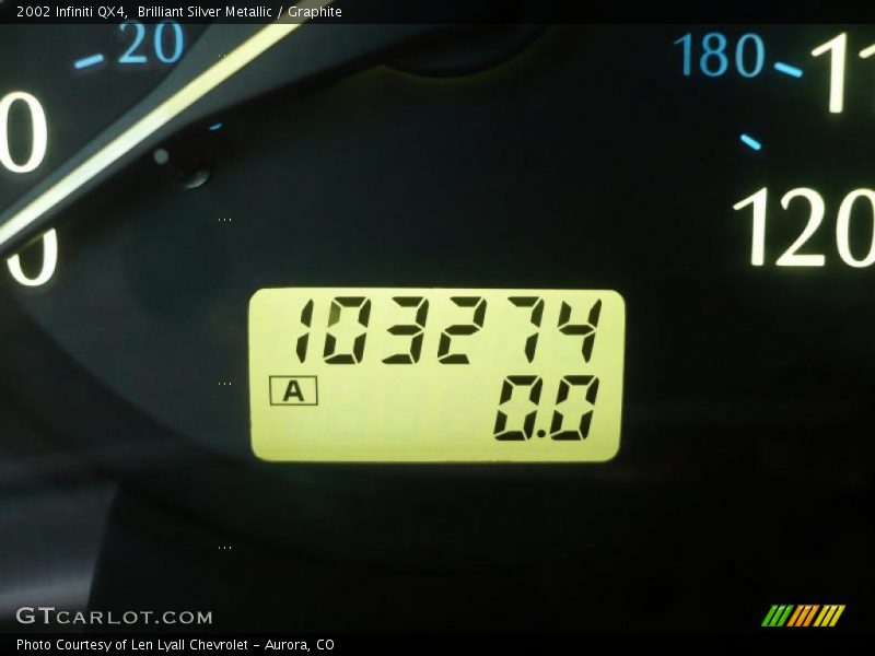 Brilliant Silver Metallic / Graphite 2002 Infiniti QX4