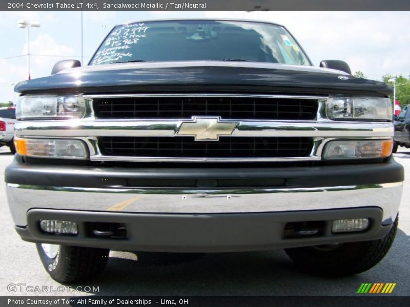 Sandalwood Metallic / Tan/Neutral 2004 Chevrolet Tahoe LT 4x4