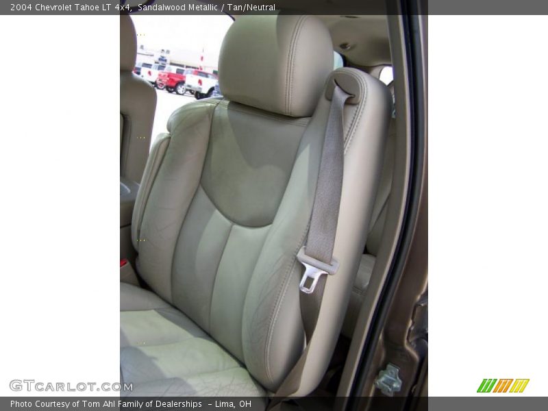 Sandalwood Metallic / Tan/Neutral 2004 Chevrolet Tahoe LT 4x4