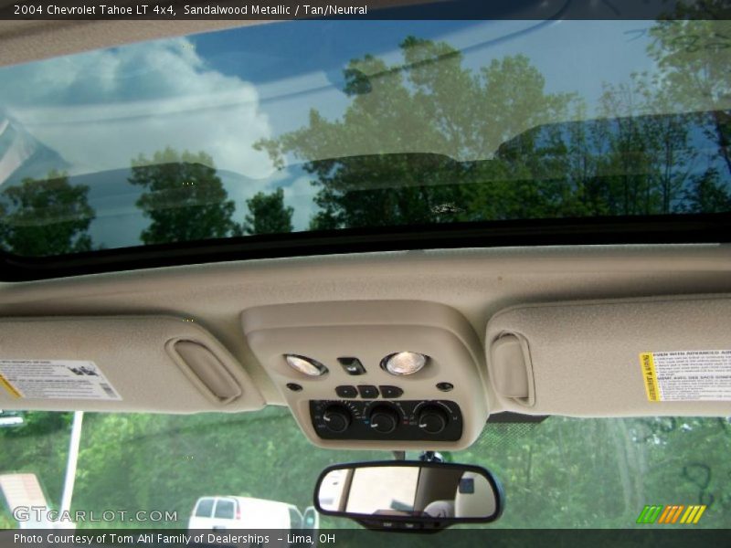 Sandalwood Metallic / Tan/Neutral 2004 Chevrolet Tahoe LT 4x4