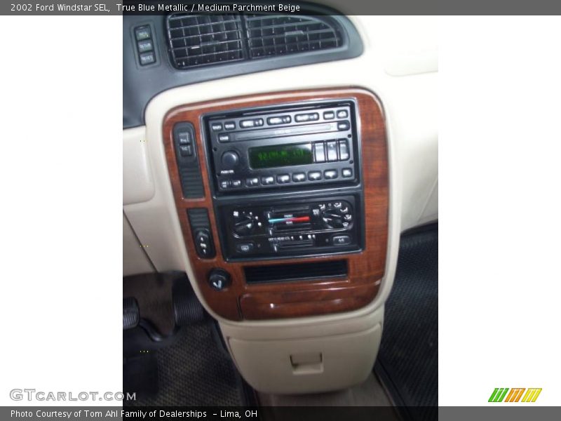 True Blue Metallic / Medium Parchment Beige 2002 Ford Windstar SEL