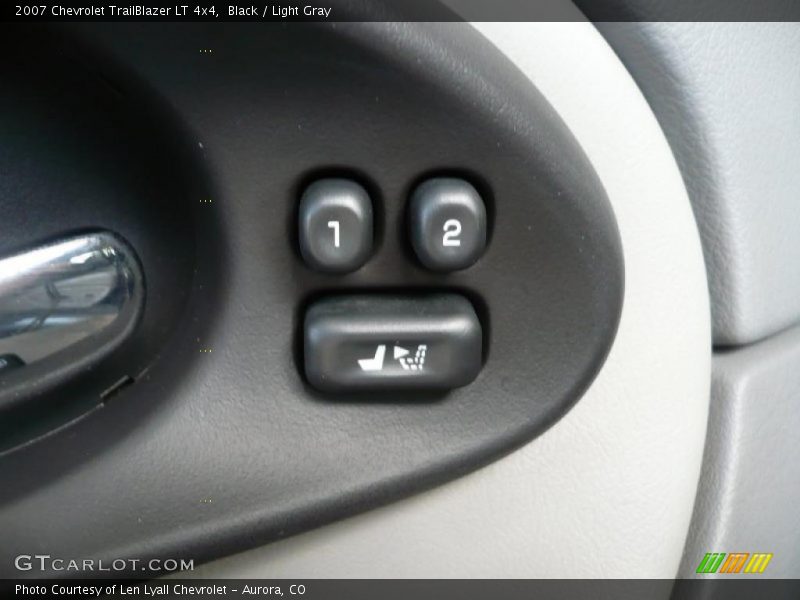 Black / Light Gray 2007 Chevrolet TrailBlazer LT 4x4