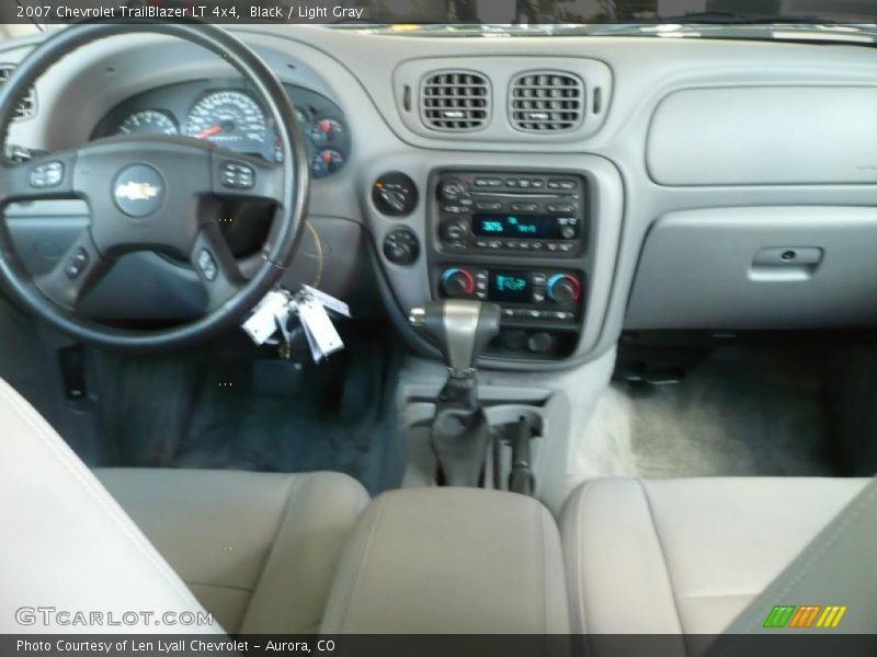 Black / Light Gray 2007 Chevrolet TrailBlazer LT 4x4