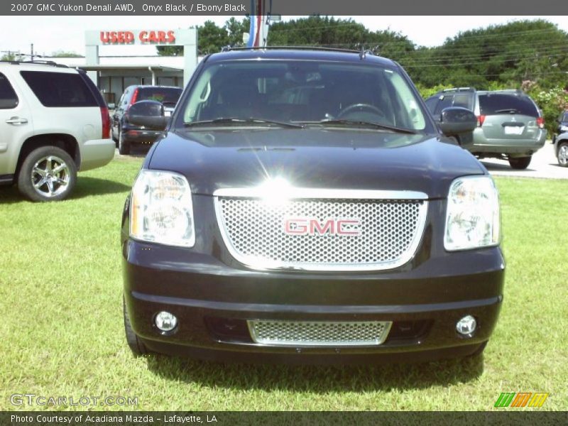 Onyx Black / Ebony Black 2007 GMC Yukon Denali AWD