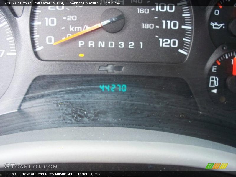Silverstone Metallic / Light Gray 2006 Chevrolet TrailBlazer LS 4x4